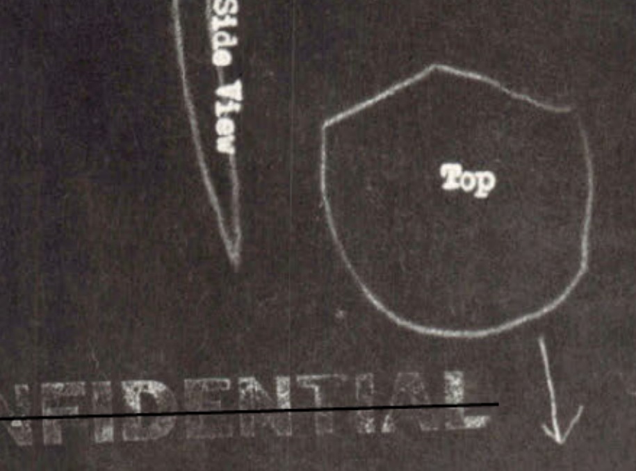 Hand-drawn diagram showing side view and top view of observed craft with annotations about movement and dimensions