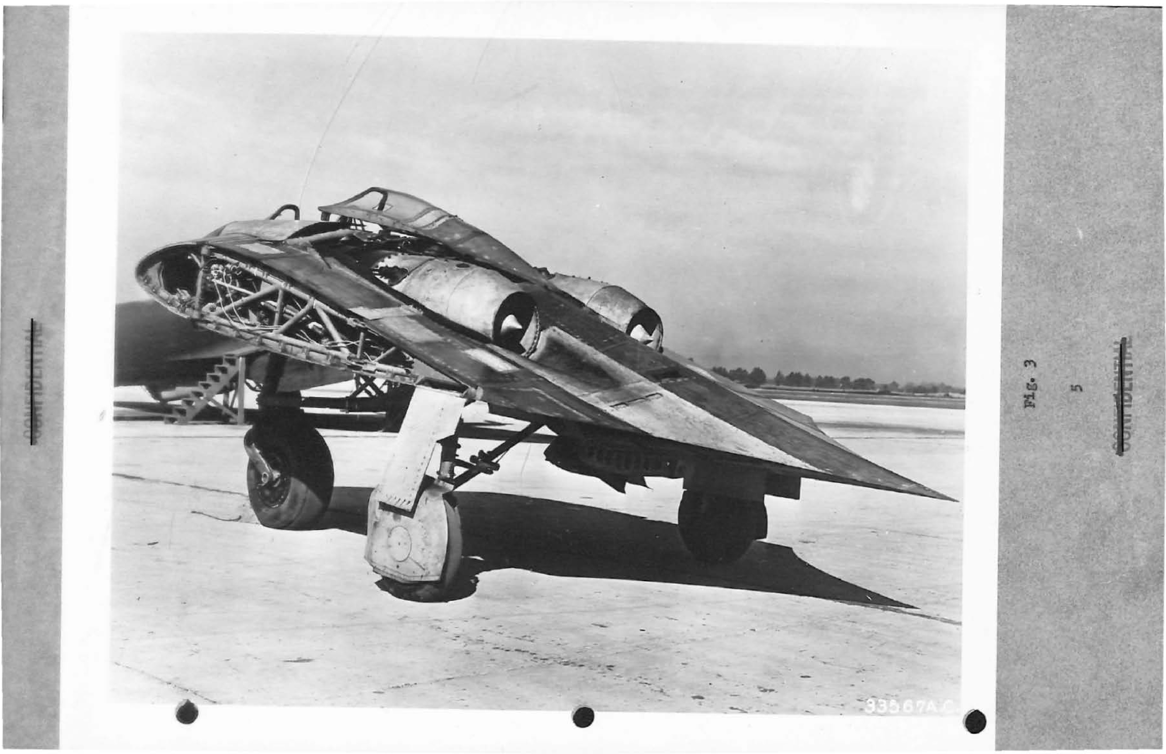 Photograph of the Horten 229 aircraft on the ground.