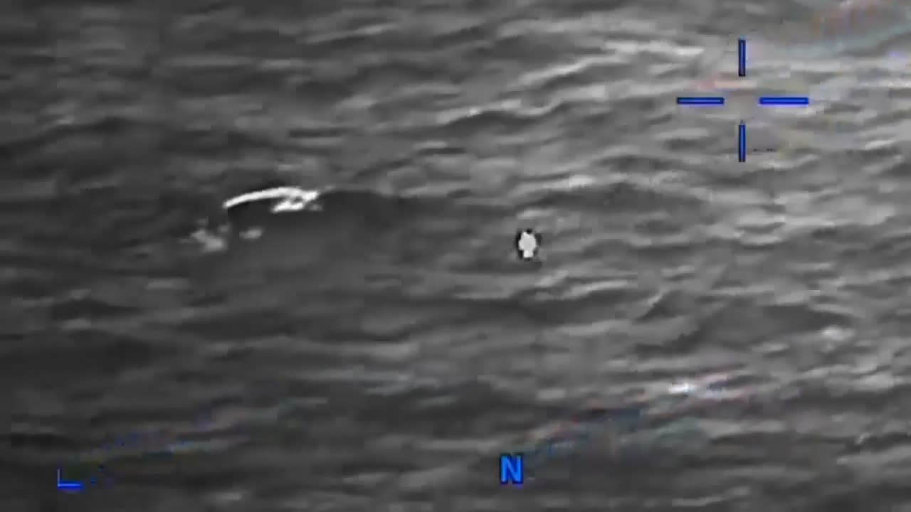 DOW-UAP-PR056, "Spherical UAP pulsing over water [CALLSIGN]"